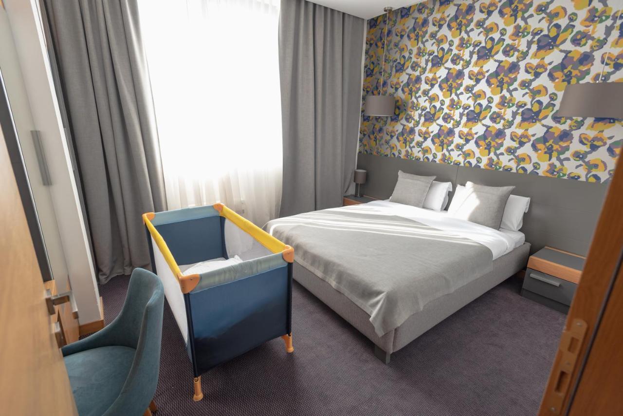 Hotel Stobex Loznica Εξωτερικό φωτογραφία