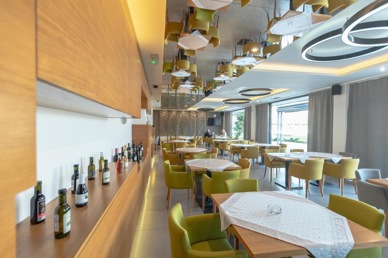Hotel Stobex Loznica Εξωτερικό φωτογραφία