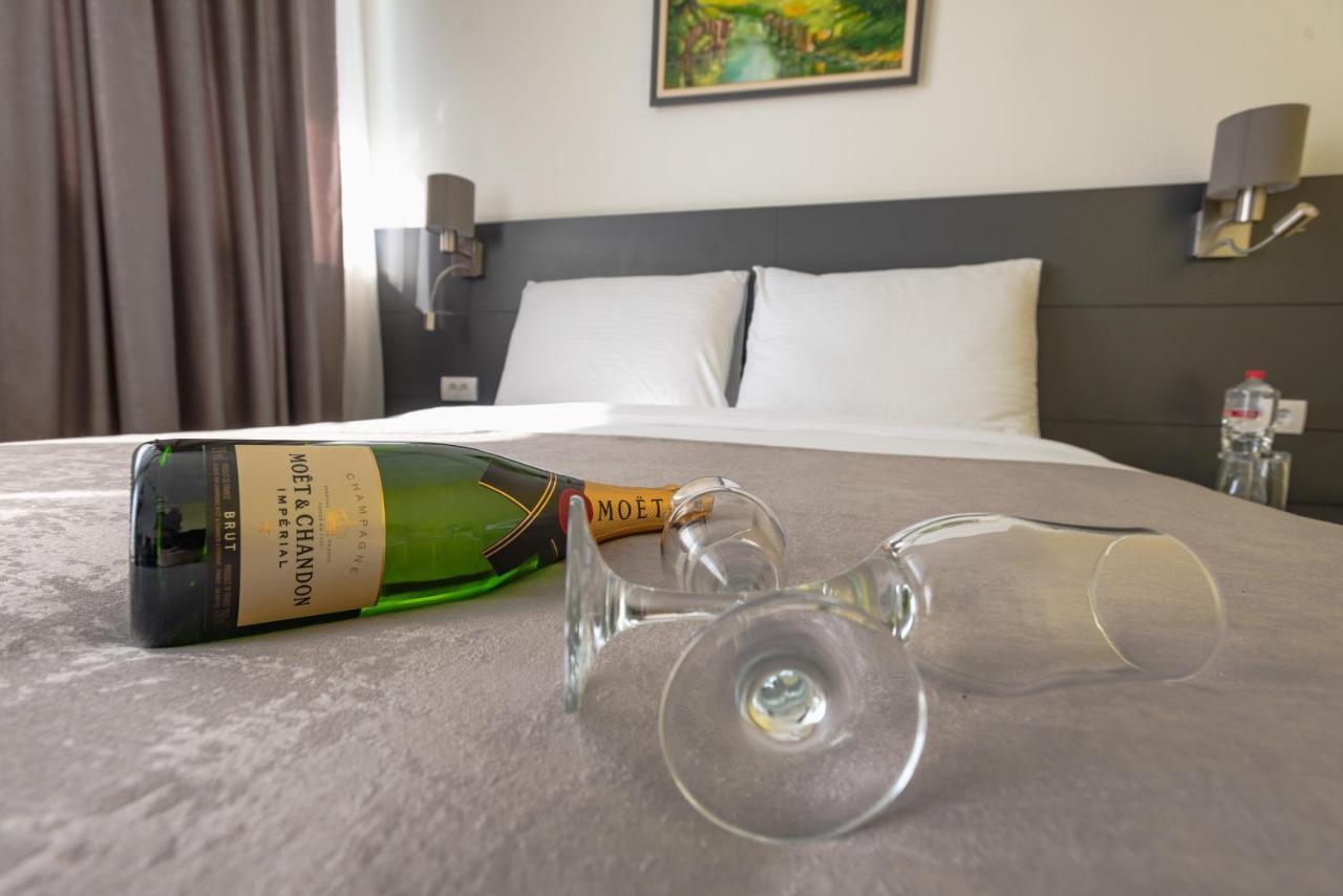 Hotel Stobex Loznica Εξωτερικό φωτογραφία