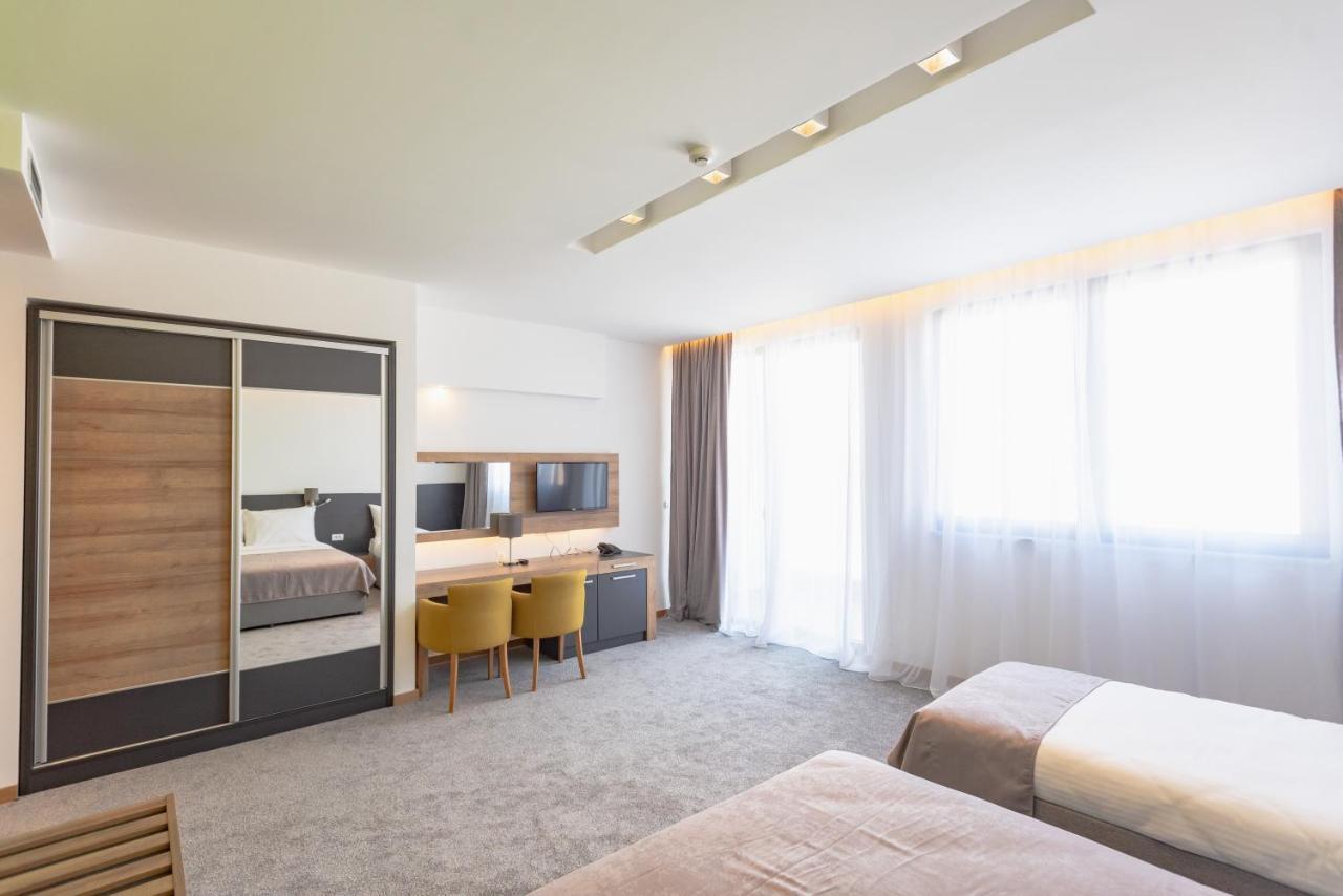 Hotel Stobex Loznica Εξωτερικό φωτογραφία