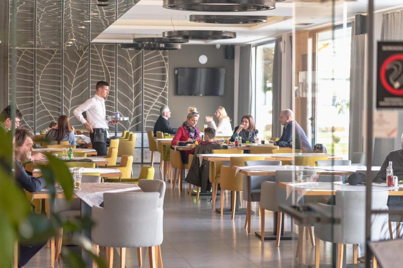 Hotel Stobex Loznica Εξωτερικό φωτογραφία